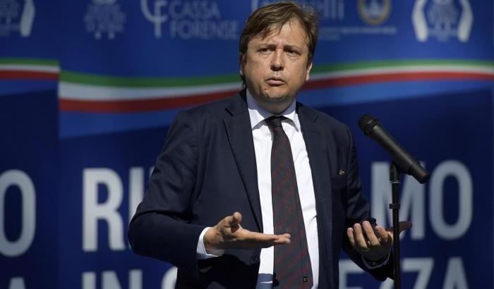 Covid, Sileri: "Facciamo come Macron. Sui treni, nei ristoranti e agli eventi va solo chi ha il Green pass"