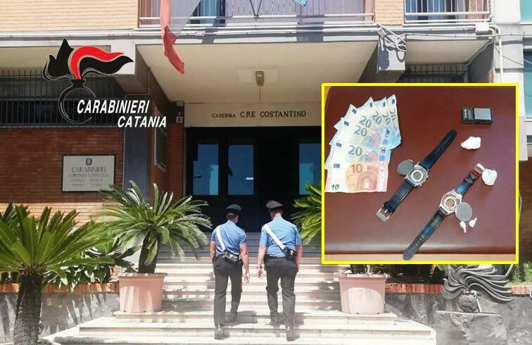 Acireale, dosi di cocaina dentro l’orologio svuotato: arrestato spacciatore 54enne