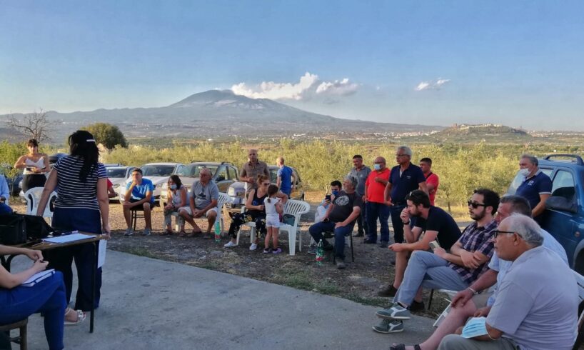 Paternò, Presidio Simeto riunisce agricoltori e allevatori dopo incendi: mappate le aree colpite