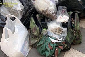 Giarre, nel cimitero oltre 50 kg di marijuana nascosta anche nei loculi: 2 persone arrestate