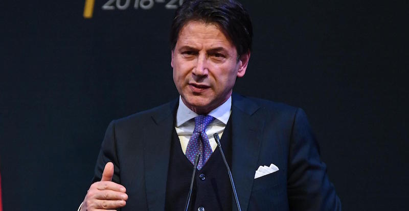 M5S, Conte eletto presidente: “Non userò l’investitura a fini personali”