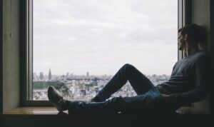 La città continua a cambiare forma, significato, mutando le sue funzioni velocemente.