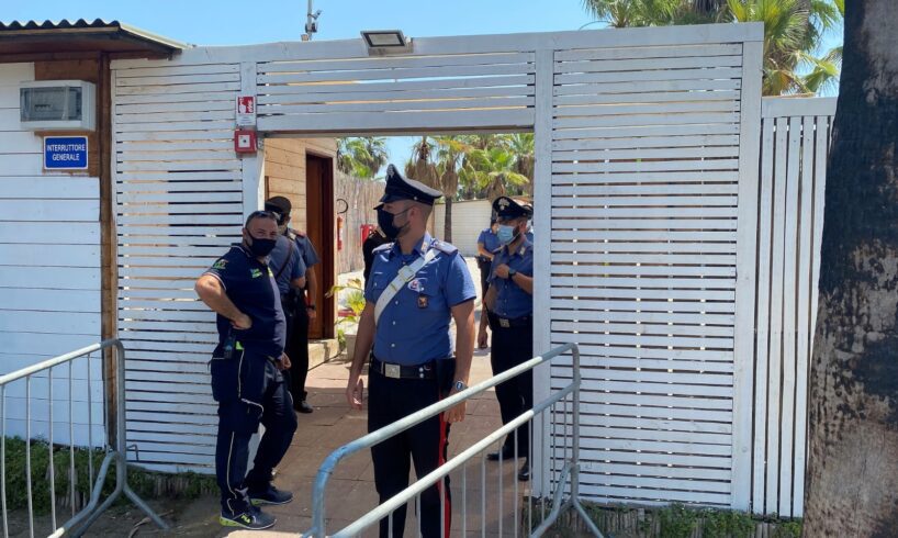Catania, 200 persone alla serata danzante nel lido della Plaia: locale chiuso per 5 giorni
