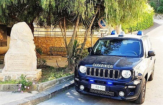 S. Michele di Ganzaria, 76enne denuncia il marito dopo anni di maltrattamenti: l’uomo arrestato in flagranza