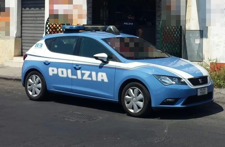 Catania, ‘smascherati’ e senza green pass in due bar di Librino: sanzioni e chiusure