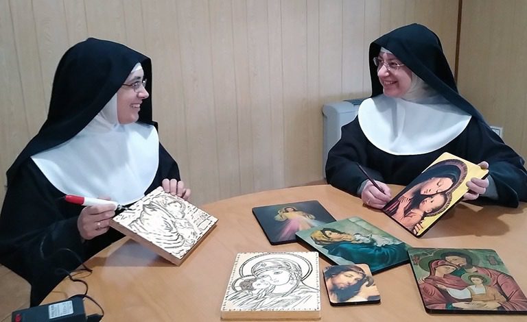 Le clarisse di Sicilia sbarcano sul web: in un portale la storia di Santa Chiara e dei sette monasteri