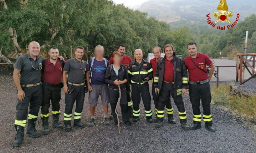 Linguaglossa, due turisti francesi dispersi sui Monti Sartorius: salvati dai Vigili del Fuoco
