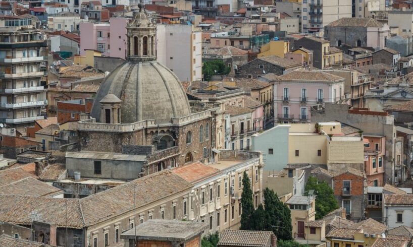 Paternò, due interrogazioni in Consiglio di Tuccio Paternò: richieste per due vie del centro storico