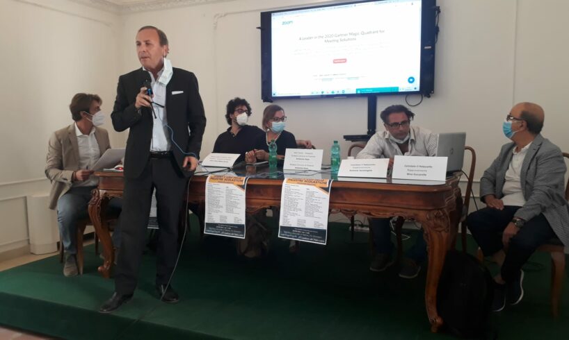 Paternò, palestre scolastiche off-limits per le associazioni sportive: riunione in biblioteca