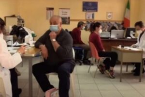 Biancavilla, al Com sabato tornano le vaccinazioni. Il Municipio di Catania ‘hub’ fino all’1 ottobre