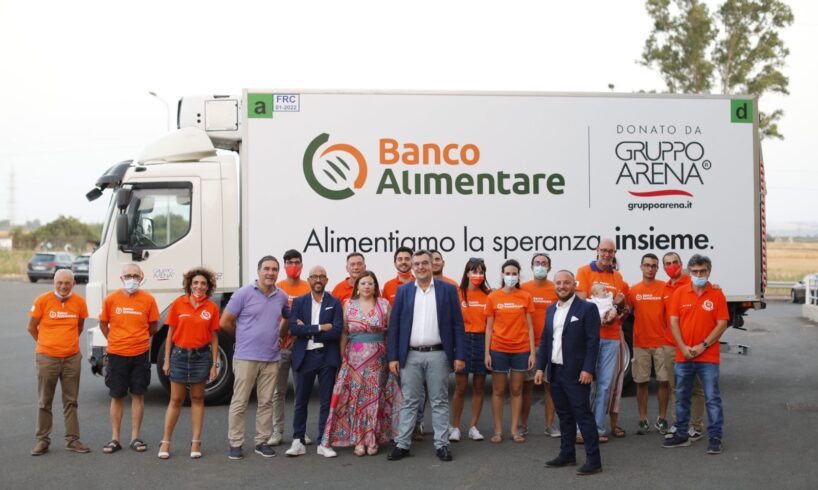 Catania, un camion refrigerato per il Banco Alimentare della Sicilia: lo ha donato il Gruppo Arena