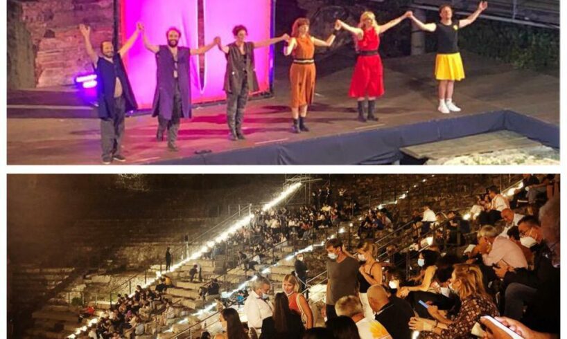 Al Teatro Antico di Catania gli attori tornano in scena con Lysistrata: emozione per l’opera di Aristofane