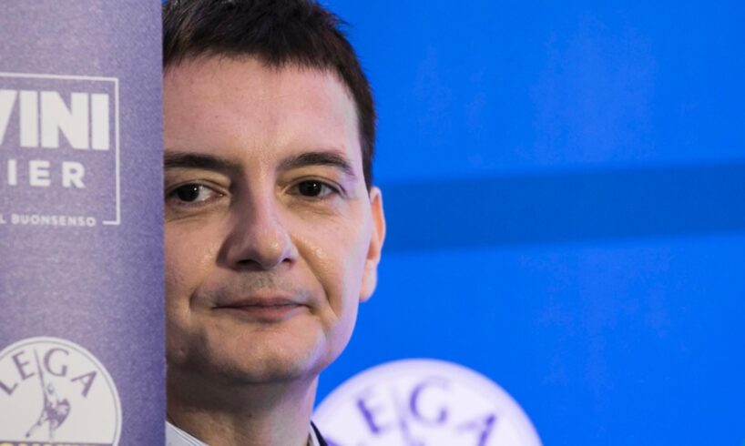Indagato per droga il guru social della Lega: tre giorni fa Morisi aveva lasciato la ‘Bestia’
