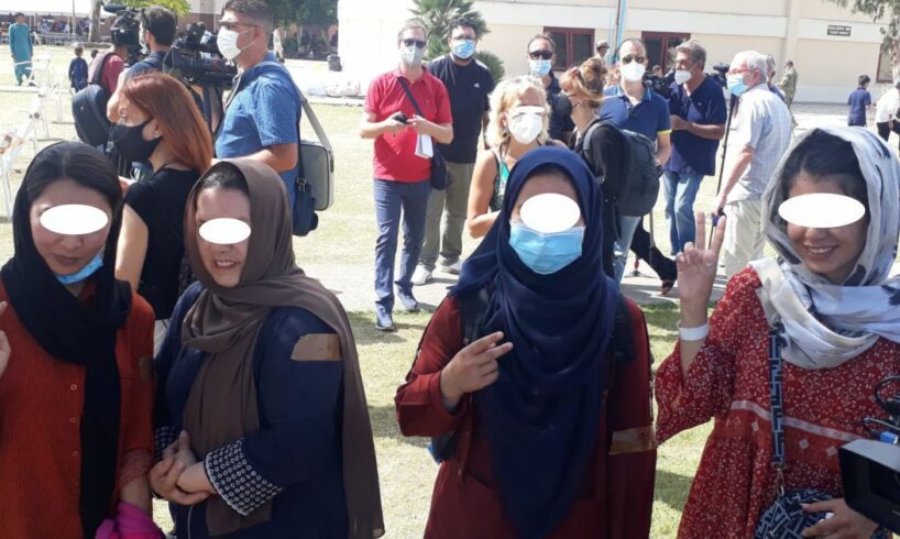A Sigonella dall’Afghanistan oltre 4 mila persone: nella base i rifugiati non più di 14 giorni