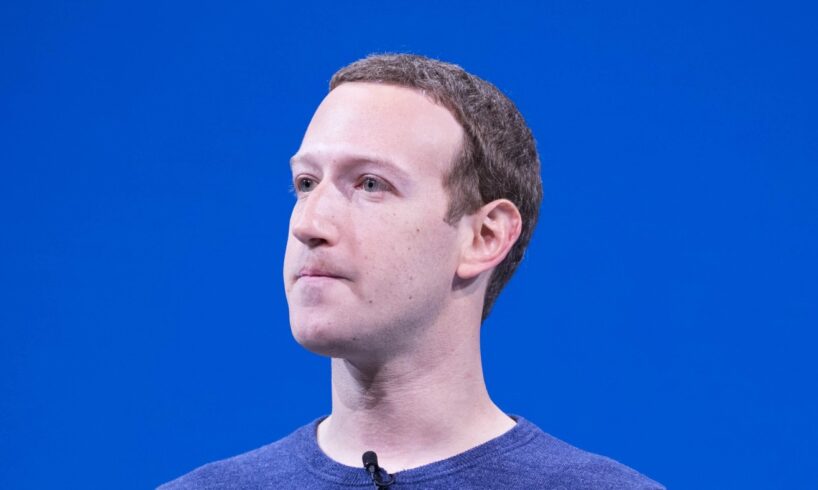 Zuckerberg chiede scusa per il blackout e difende Facebook dalla ‘talpa’