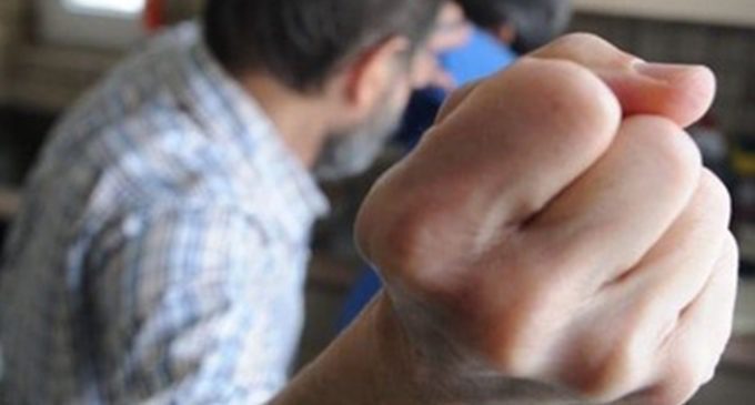 Catania, giovane drogato minaccia e aggredisce i genitori: arrestato per maltrattamenti e resistenza a pubblico ufficiale