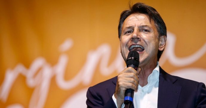 M5S, Conte fa autocritica: “Non possiamo assolverci. Dobbiamo tornare sui territori”