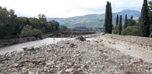 Bronte, dopo l’inondazione il torrente Saracena preoccupa: a rischio le fondamenta del Castello Nelson