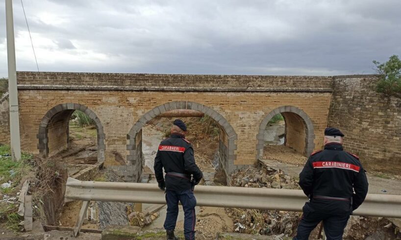 Maltempo, a Misterbianco chiusa la zona commerciale. Il sindaco di Biancavilla: “Pronti a intervenire a qualsiasi ora”. A Belpasso sopralluoghi nelle scuole