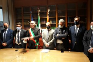 Paternò, la nuova giunta di Naso allontana Fratelli d’Italia. I coordinatori FdI: “Mannino è lì a titolo personale”