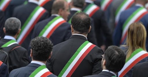 Comuni al collasso, domani a Roma la manifestazione dei sindaci siciliani: 100 enti locali sono già in dissesto