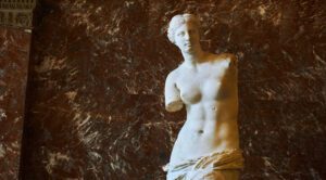 La storia velata: curvare lo sguardo storico per trovare le tracce dei vinti