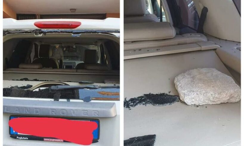 Paternò, auto danneggiate: attestazioni di solidarietà a Ciancitto e Di Caro