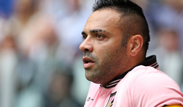 L’ex bomber Miccoli condannato in via definitiva per estorsione: Cassazione rigetta ricorso