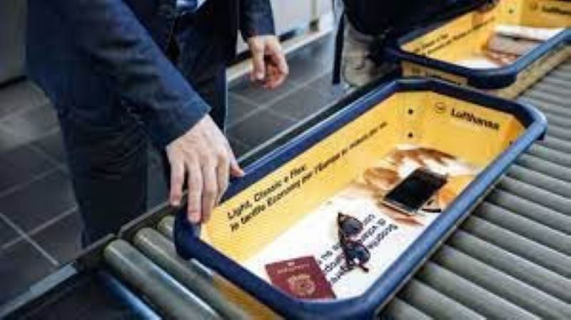Catania, la collana fa gola allo chef: la ruba da una vaschetta in aeroporto. Denunciato