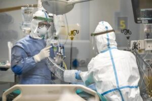 Bronte, 50enne non vaccinato muore di covid: è la terza vittima della quarta ondata