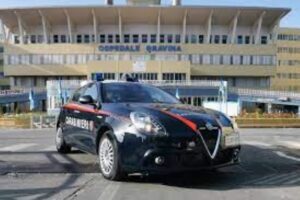Caltagirone, la ‘farmacia’ a casa dell’ausiliario dell’ospedale: ai domiciliari 61enne (VIDEO)