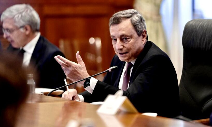 Tutti i punti della manovra approvata dal Governo Draghi: nel 2022 oltre 32 miliardi a famiglie e imprese