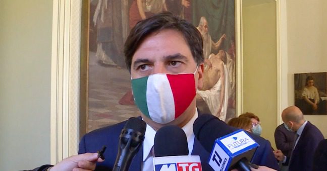Catania, Consulta respinge ricorso di Pogliese su legittimità sospensione. Il sindaco: “Mi rimetto al giudizio della magistratura”