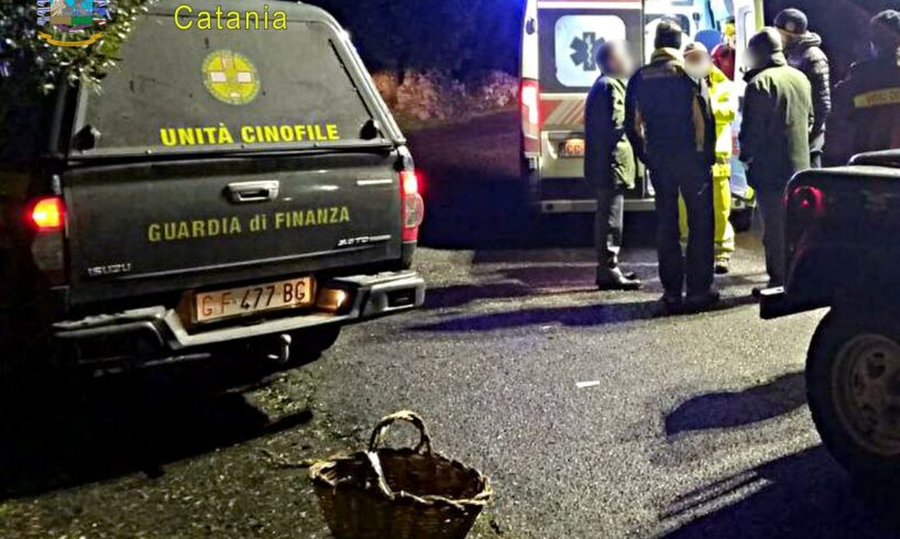 Adrano, va per funghi e si smarrisce nel bosco di Monte Minardo: anziano ritrovato dal Soccorso Alpino della Finanza