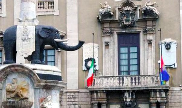 Catania, dal Comune contributo economico a famiglie disagiate per il pagamento della Tari: stanziati oltre 4 mln