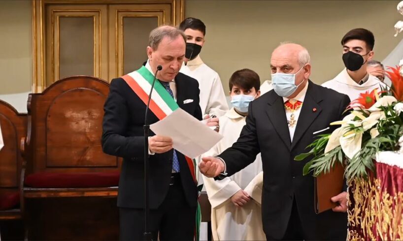 Paternò, nella supplica a Santa Barbara il sindaco critica gli avversari politici: “Illumina le loro menti…”