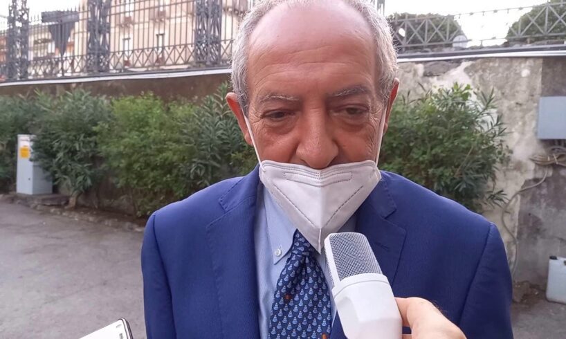 Vaccini a Catania, Liberti: “Nel fine settimana raddoppiate le prime dosi e triplicate le terze dosi. I catanesi hanno capito”