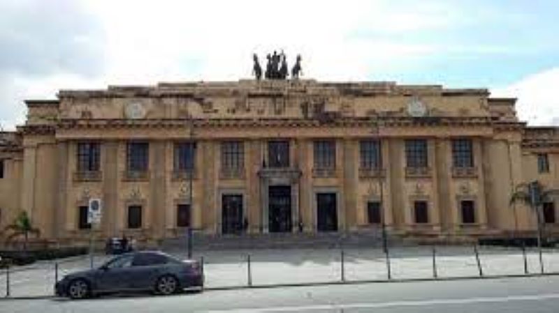 Mafia, a Messina maxisequestro di 100 mln: infermiere in pensione al servizio dei boss