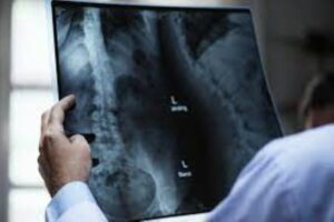 All’Asp di Catania assunti 15 radiologi: 5 per l’ospedale di Biancavilla, 2 per Bronte, 1 per Paternò
