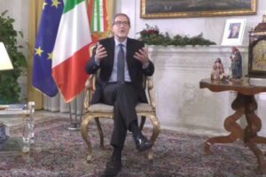 Regione, gli auguri di Buon Anno del presidente Musumeci: “Il 2022 ci consegna il dovere della speranza” (VIDEO)