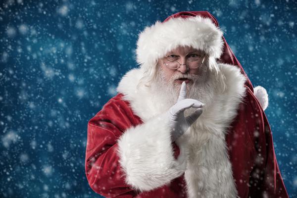 La fake news di Babbo Natale: il Vescovo di Noto svela il mistero
