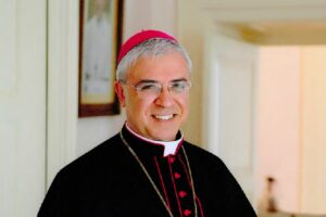 “Non sono mai stato a Catania”: l’emozione del nuovo Arcivescovo Luigi Renna. “Sant’Agata mi accompagni con la sua intercessione”