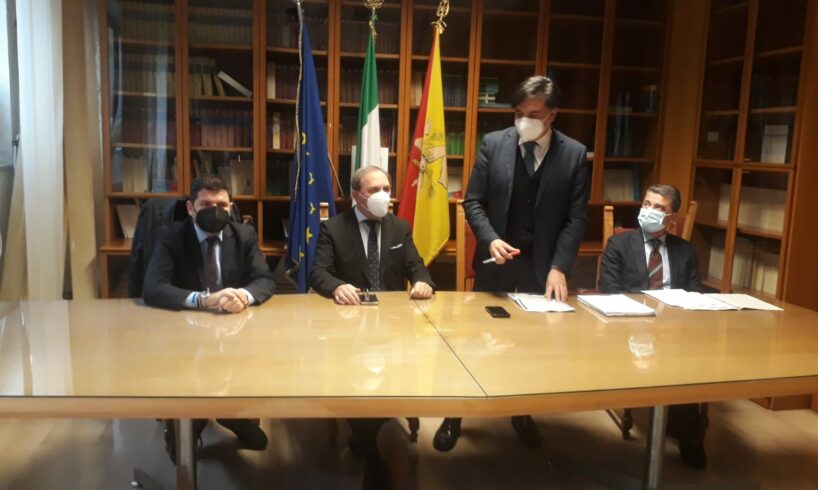 Paternò, l’ex Provincia rimette in vendita l’Albergo Sicilia: 500 mila euro l’importo iniziale