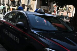 Catania, tenta di soffocare la madre con un cuscino: 28enne arrestato in flagranza