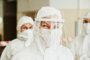 Covid, in Italia raggiunto il picco dei contagi. Lopalco: “Ne stiamo uscendo”