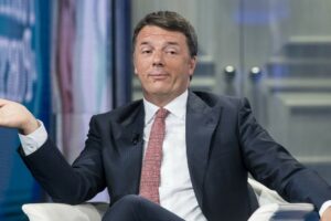 Quirinale, Renzi: “Draghi va eletto se il suo nome arriva in Aula. Indegna e ridicola la ‘caccia’ di Berlusconi”