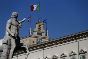 Quirinale, oggi via al voto con tante schede bianche: Letta (Pd) al lavoro per soluzione in “48-72 ore”
