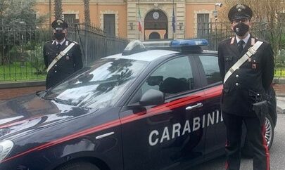 Catania, tenta furto auto dietro la caserma dei Carabinieri: 31enne di Francavilla di Sicilia arrestato in flagranza