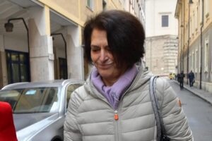 Firenze, l’infermiera assolta in Appello: “Io le vite le ho salvate e non soppresse. Sospetto era male assoluto”