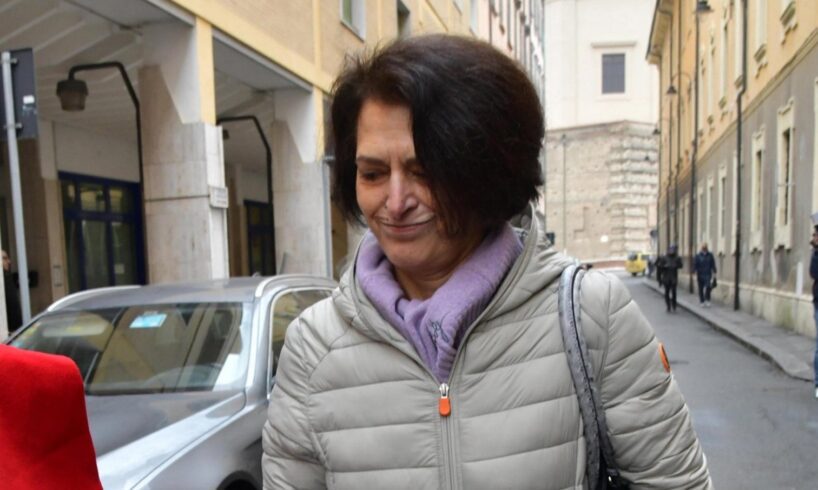 Firenze, l’infermiera assolta in Appello: “Io le vite le ho salvate e non soppresse. Sospetto era male assoluto”